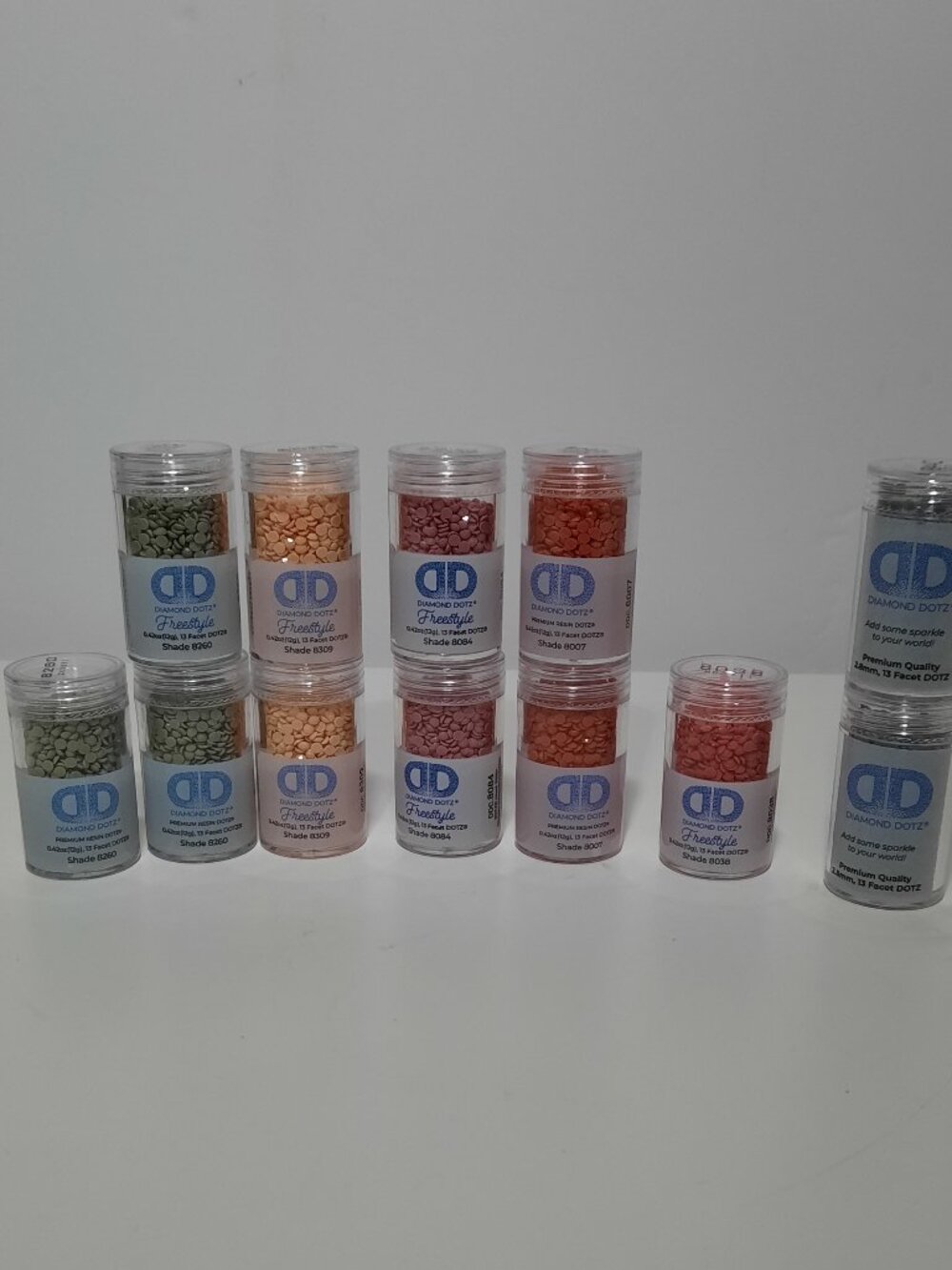 Diamond Dotz Freestyle 2.8mm 13 Facet Resin Gems Lot of 12 Assorted Shades